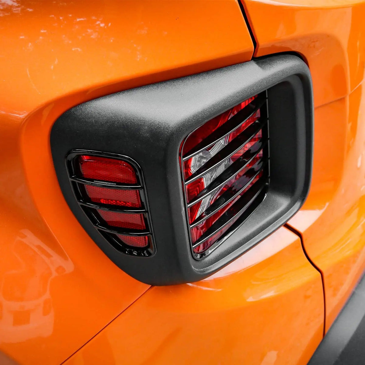 For 2015+ Jeep Renegade Tail Light Lamp Guards Blinds Rear Taillight Guard