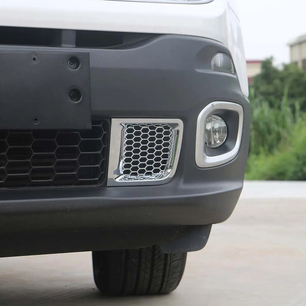 For 2015-2018 Jeep Renegade 1.4T  Front Bumper Air Vent Inlet Decor Cover Trim