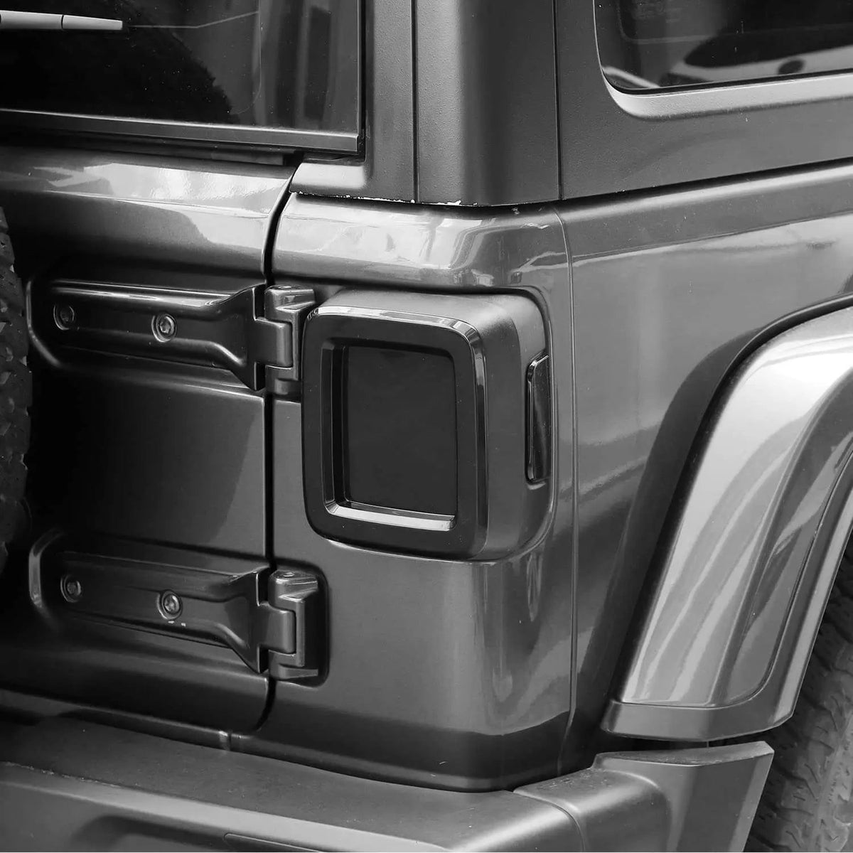 For 2018+ Jeep Wrangler JL JLU Smoked Tail Light Cover Halogen Lamp Guards Trim